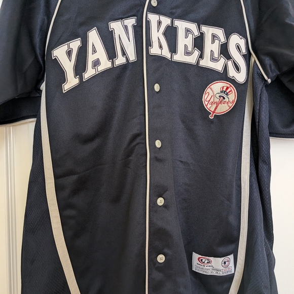 Yankees Black Baseball Jersey Size Medium - Picture 2 of 9
